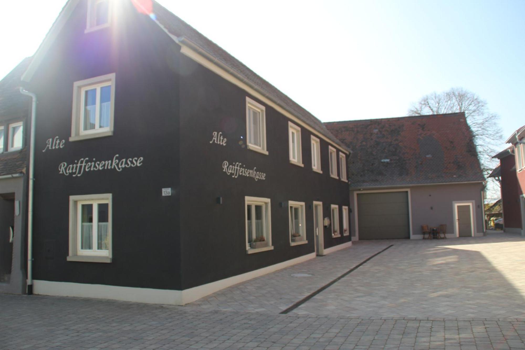 Apartment Alte Raiffeisenkasse Rothenburg Ob Der Tauber Exterior photo